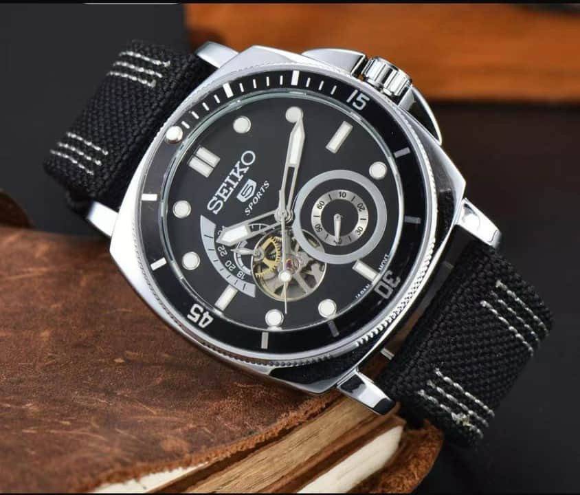 SEIKO Open-Heart Black