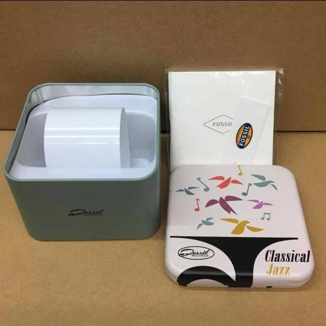 FOSSIL Original Tin Box